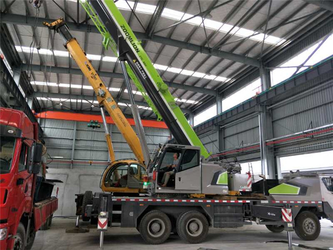 玉田县高空车出租需要注意哪些安全事项？